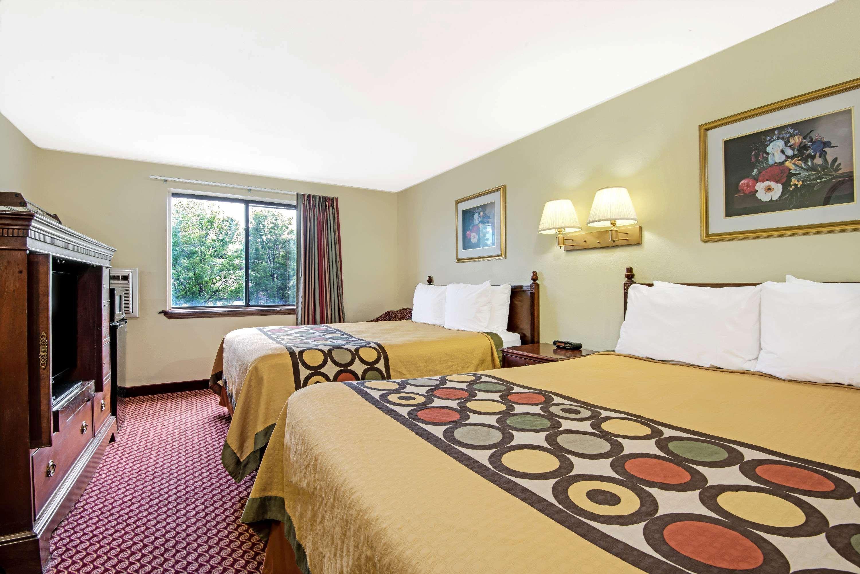 Baymont Inn & Suites By Wyndham Liberty Bagian luar foto