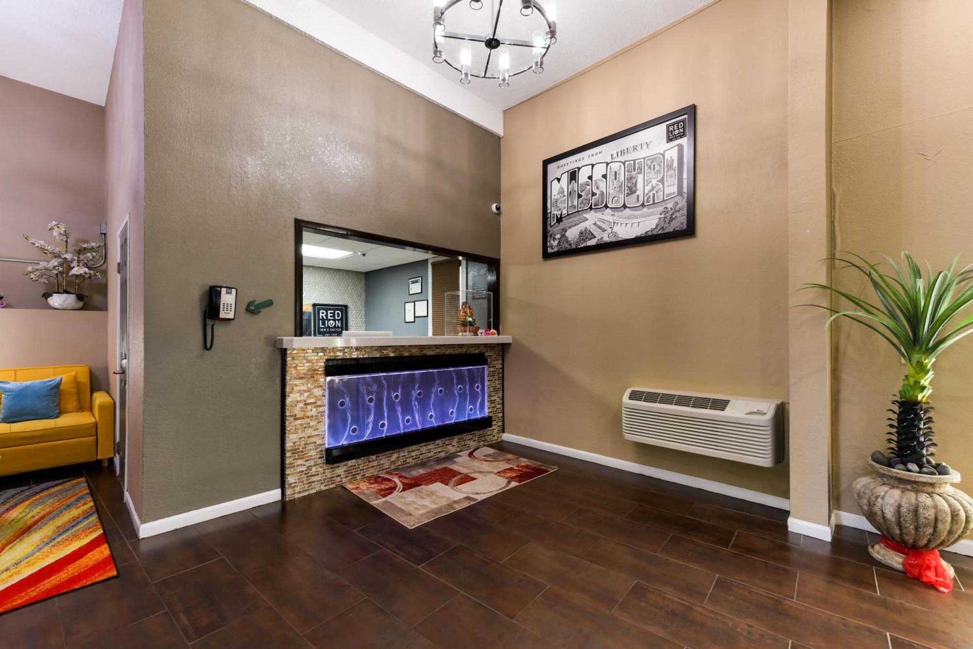 Baymont Inn & Suites By Wyndham Liberty Bagian luar foto
